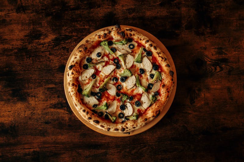 Buffalo chicken pizza with blue cheese